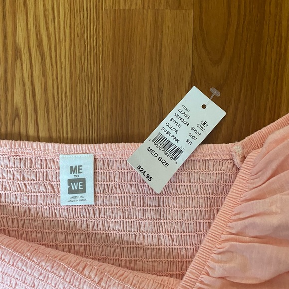 PacSun Me to We Medium Peach Smocked Puff Sleeve Crop Top - Picture 3 of 3